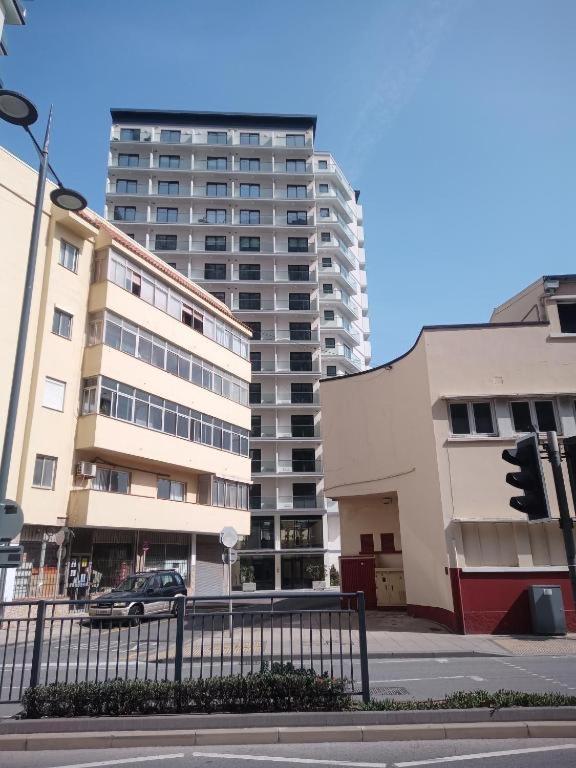 Modern Studio Apartment In Gibraltar - The Hub Экстерьер фото